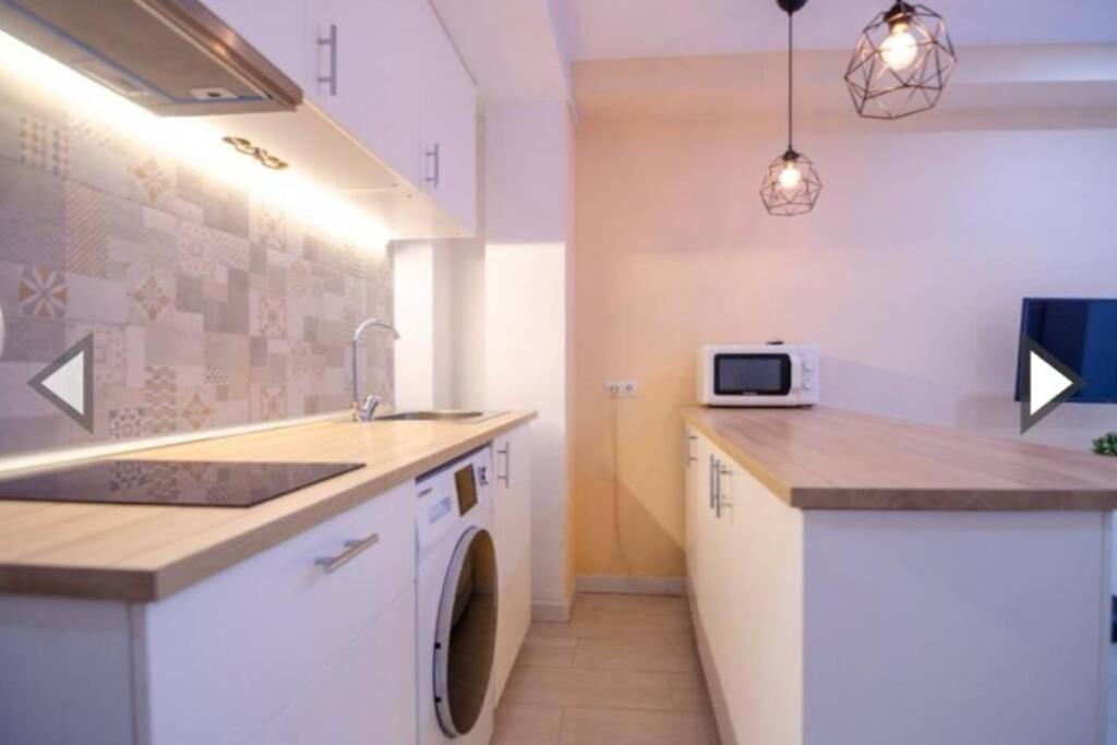 Apartamento La Dorada ตอร์เรโมลิโนส ภายนอก รูปภาพ