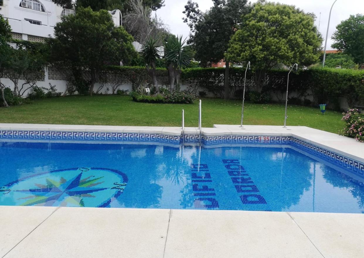 Apartamento La Dorada ตอร์เรโมลิโนส ภายนอก รูปภาพ